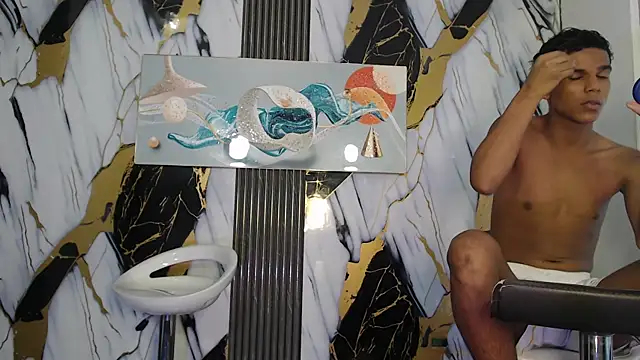 Czat XXX na żywo – YUMMY_LOVER2026