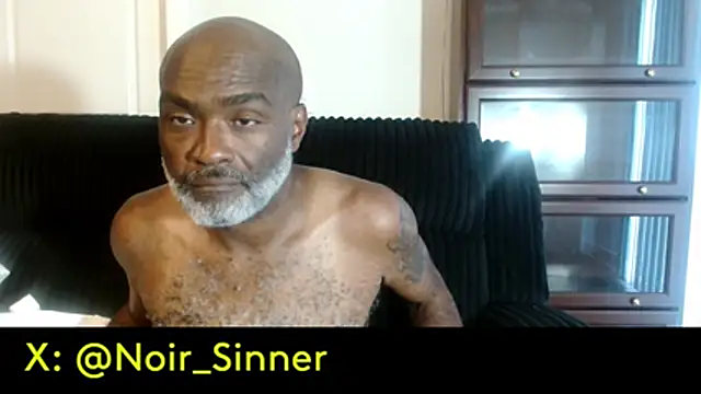 sinnernoir Show in webcam