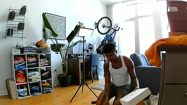 Bigtreatofficial ওয়েবক্যাম শো