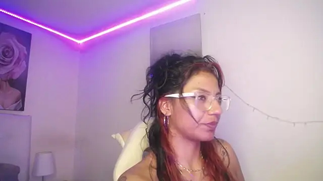 SamathaMay – Live XXX-chat
