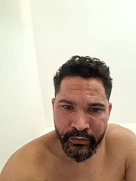 guloso06 Show in webcam