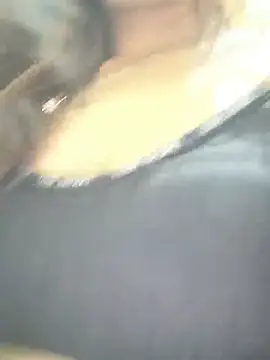 HotRima_lover élő XXX-chatje