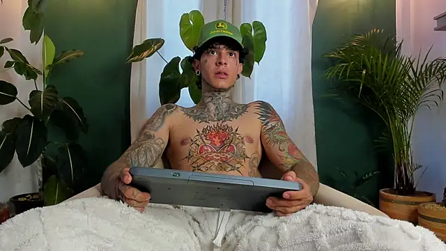Chat XXX Live Aron_ford