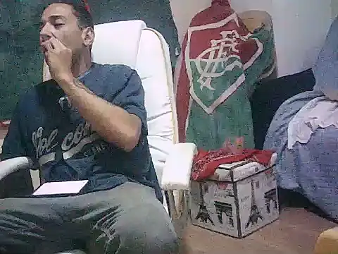 latinound Chat XXX live