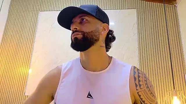 XXX chat uživo modela yorbymaxx