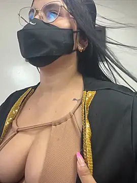 dayadubey_ Adlı Modelin Canlı XXX Sohbeti