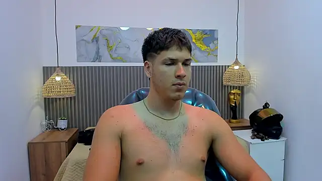Živý XXX chat AlessandroFranco
