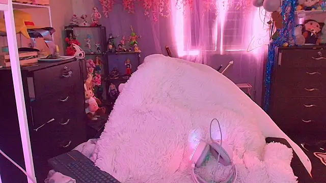 _niiky XXX чат на живо