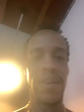 Salomon_koude's Live XXX Chat