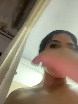 Chat +18 de violet-333 ao vivo