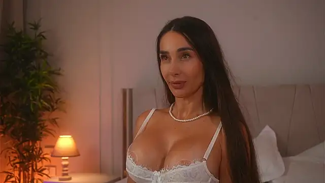Sembang XXX Secara Langsung Miriam_fox