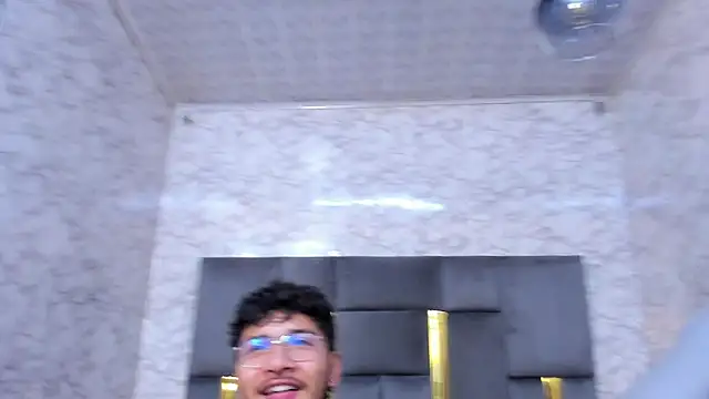 Živý XXX chat MAISON_ONYX