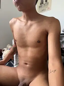 MaxiWilddn Live XXX chat