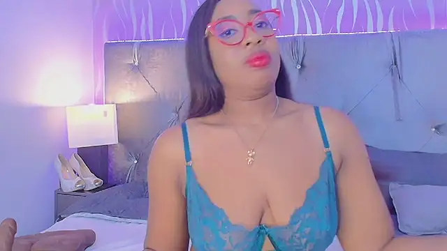 CaseyMoon live XXX chat