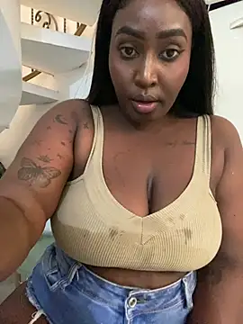 emilyrojas Adlı Modelin Canlı XXX Sohbeti