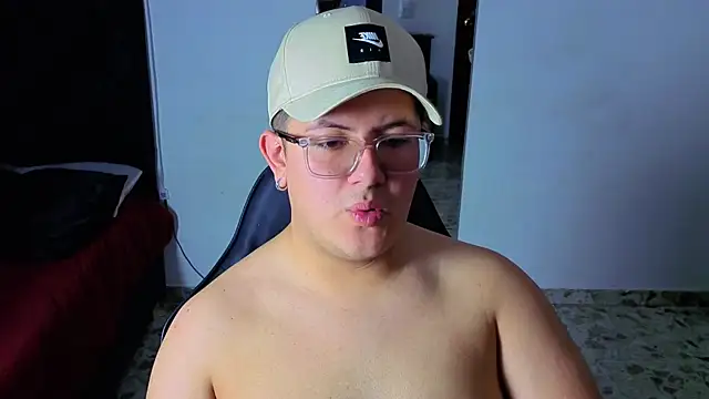 عرض كام Ryan_Doretti