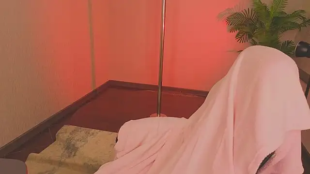 Boobsy_girl: онлайн-секс-чат