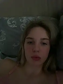 Show modela EvgeniiUszhin na web-kameri