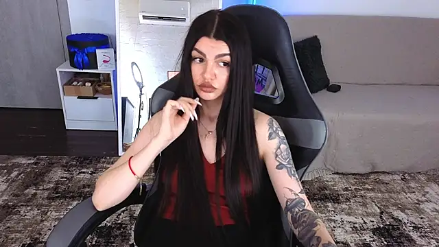 AnacondaOnn's Live XXX Chat