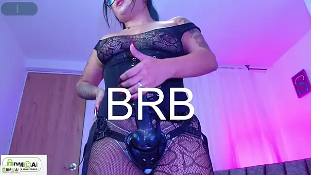 Miss_scarllet_ Chat XXX live