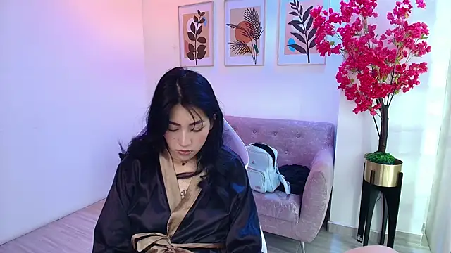 Rainy_doll – Naživo XXX chat