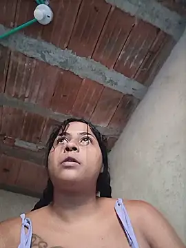 Giselabrunette25 লাইভ XXX চ্যাট