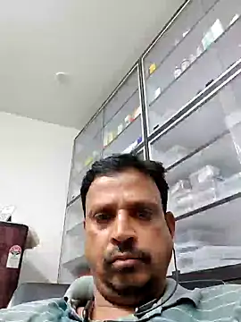 Chat XXX ao vivo de Raj1043