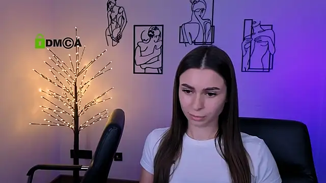 XXX chat uživo modela nekky_mouse