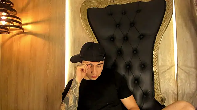 Zack_Bellmont1 élő XXX-chatje