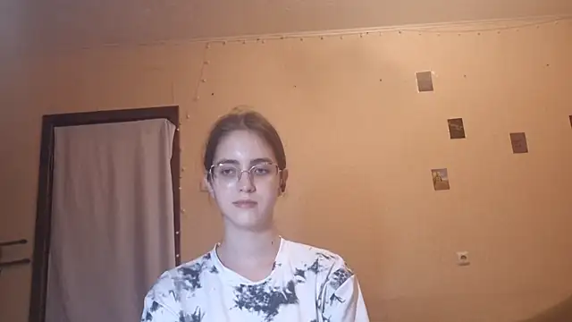 Katelemon 现场XXX聊天