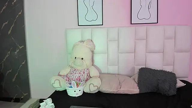 SARHA_ANTONELLI Obrolan Langsung XXX