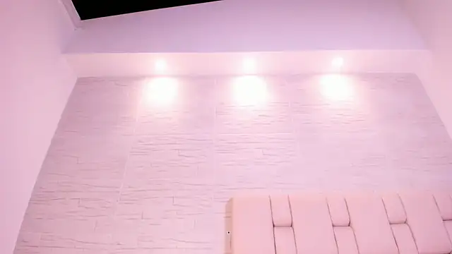 Онлайн чат XXX cate_gil
