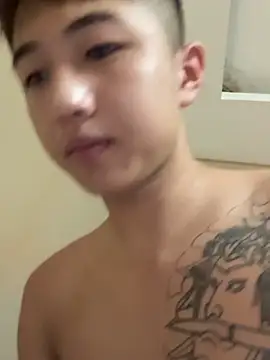8k6660 即時 XXX 聊天