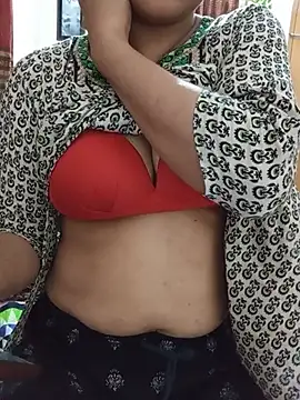 Tanha18's Live XXX Chat