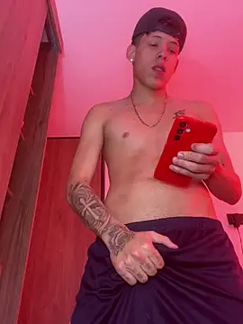 yoskingg's Live XXX Chat