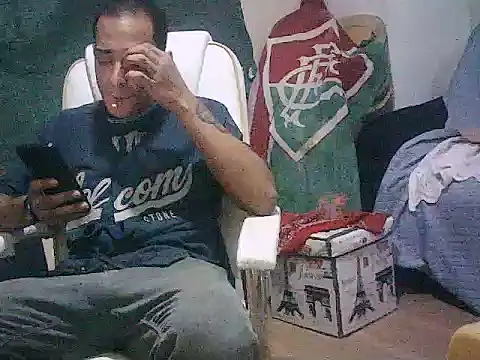 XXX chat uživo modela latinound