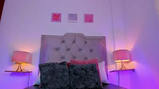 Živý XXX chat iMiia_coopper01