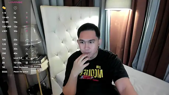 davincihugecock Pertunjukan Webcam
