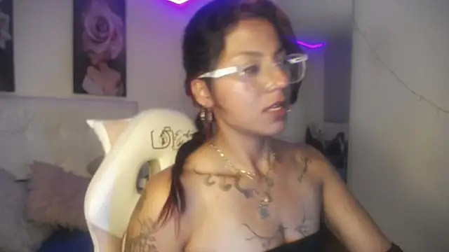 Chat XXX Live SamathaMay