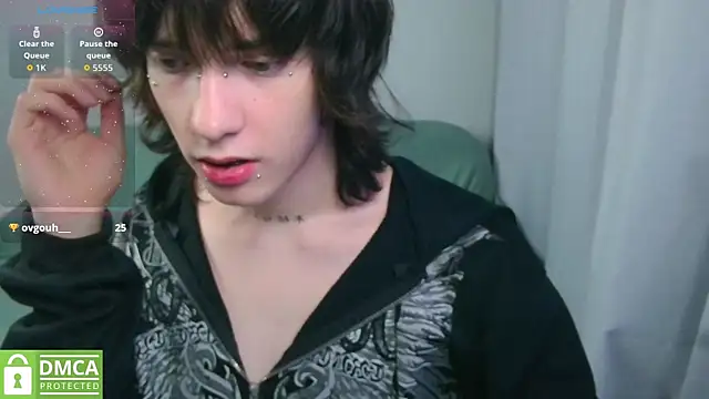 แชท XXX สดของ LeonBoykisser