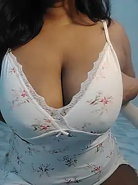 Sharifha's Live XXX Chat