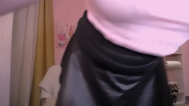 NeuroDoll's Live XXX Chat