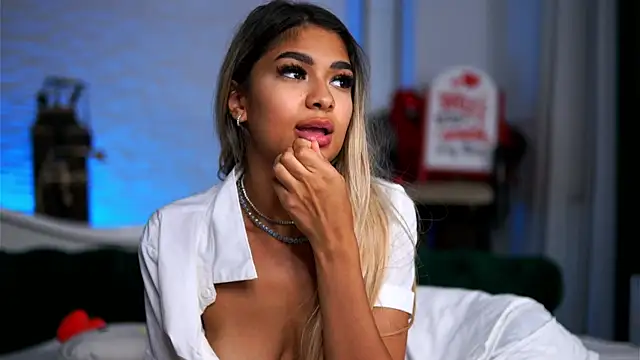 AshaYuva's Live XXX Chat