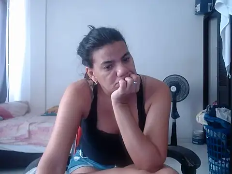 Adriana_0312 Live XXX-Chat