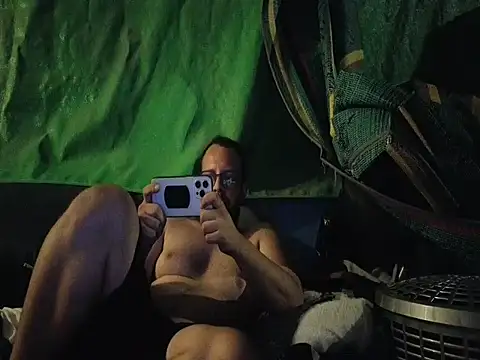 AdamXTA XXX чат на живо