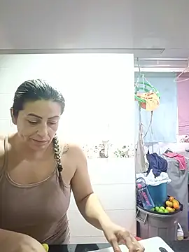 Chat +18 de maynor_1998 ao vivo
