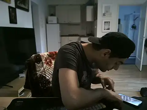 mihaimichael – Naživo XXX chat