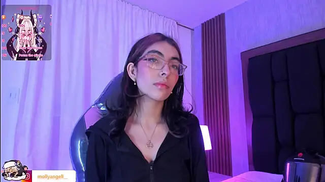 Molly_A 现场XXX聊天