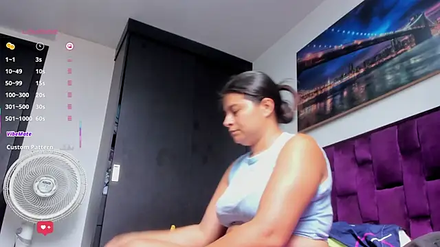 Alicia_Whitee Obrolan Langsung XXX