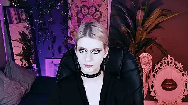 XXX chat uživo modela Noah_ElmerX